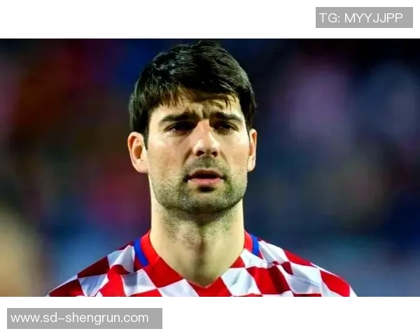 怀念绿茵传奇去逝足球明星名单全景图集锦